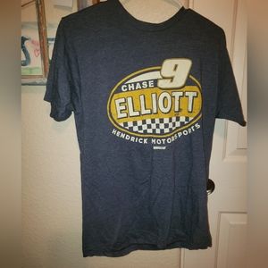 Chase Elliot shirt size medium